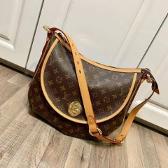 Louis Vuitton M40075 Tulum GM Hobo Bag Monogram Canvas photo review