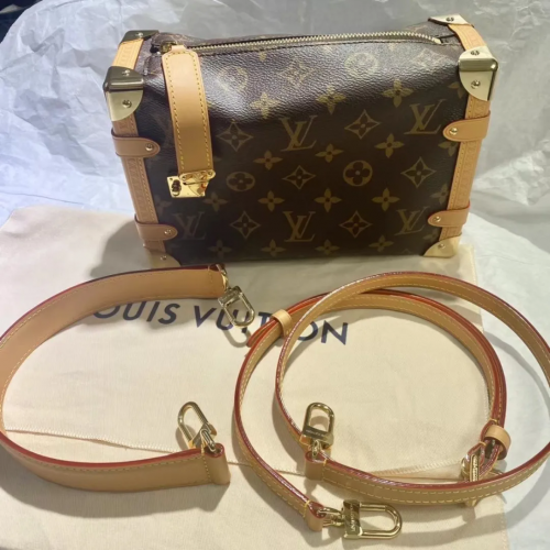 Louis Vuitton M46358 Side Trunk MM Monogram photo review